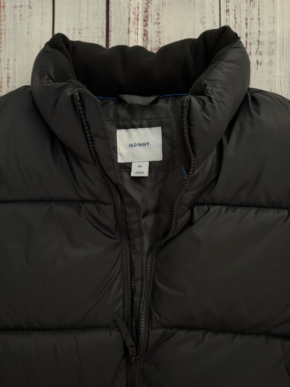 Old Navy Black Quilted Puffer Vest with Zipper Closure XXL - Picture 5 of 12